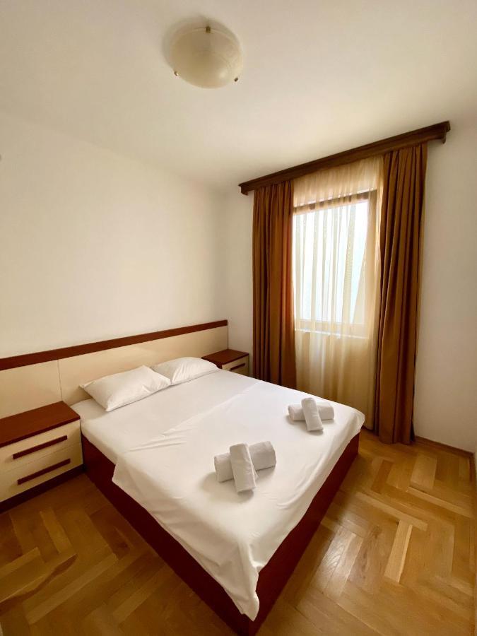Apartments First Line Petrovac Eksteriør bilde