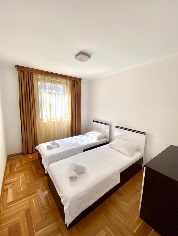 Apartments First Line Petrovac Eksteriør bilde